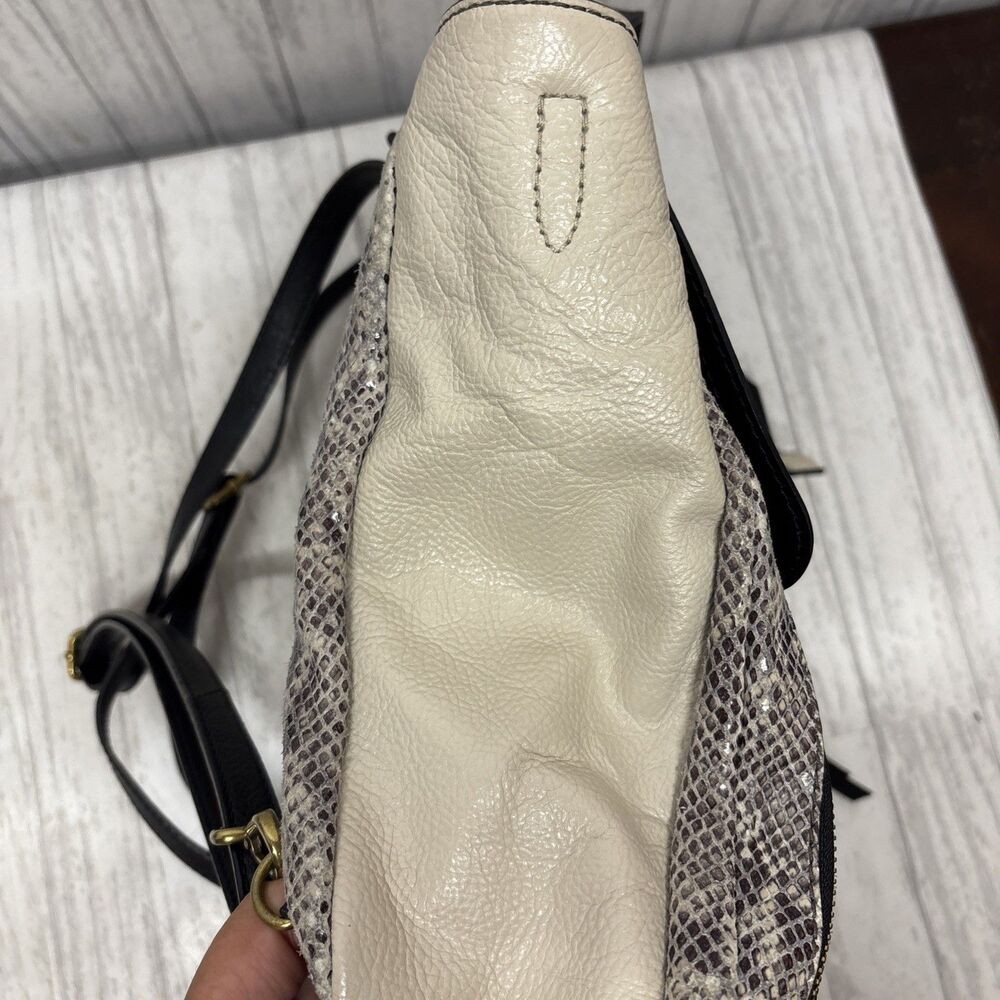 Fossil Snake Print Leather Amelia Bag Backpack - Picture 4 of 6